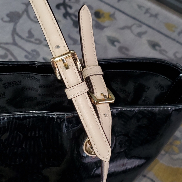 Michael Kors Black Patent Tote and Estee Lauder Bag⚜️🖤⚜️ - Picture 5 of 13